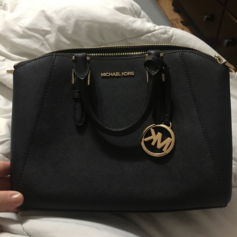 Micheal Kors Purse